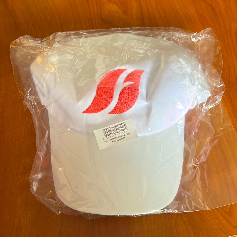 Farmasi Cap White